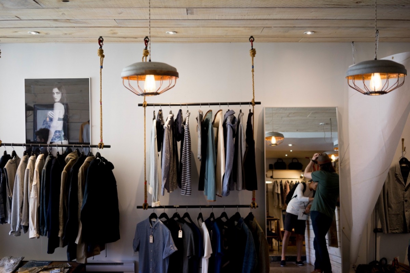 vente-MOUANS SARTOUX-min_boutique